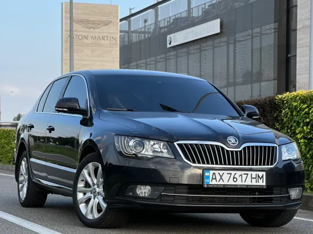 Skoda Superb - фото 2