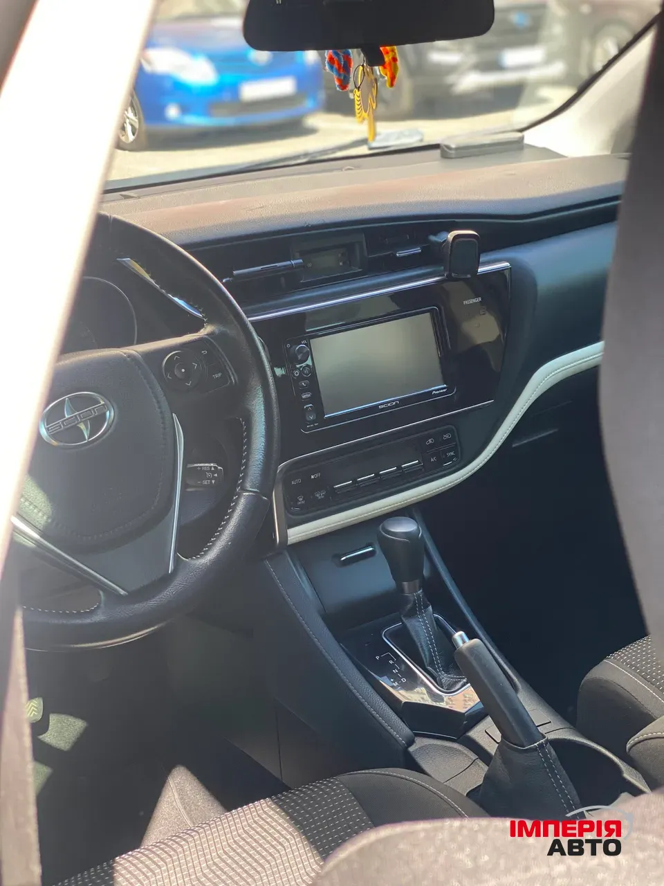 Scion iM - фото 3