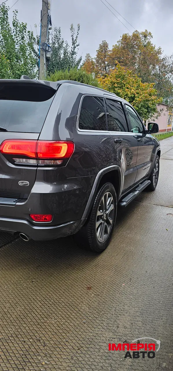 Jeep Grand Cherokee - фото 7