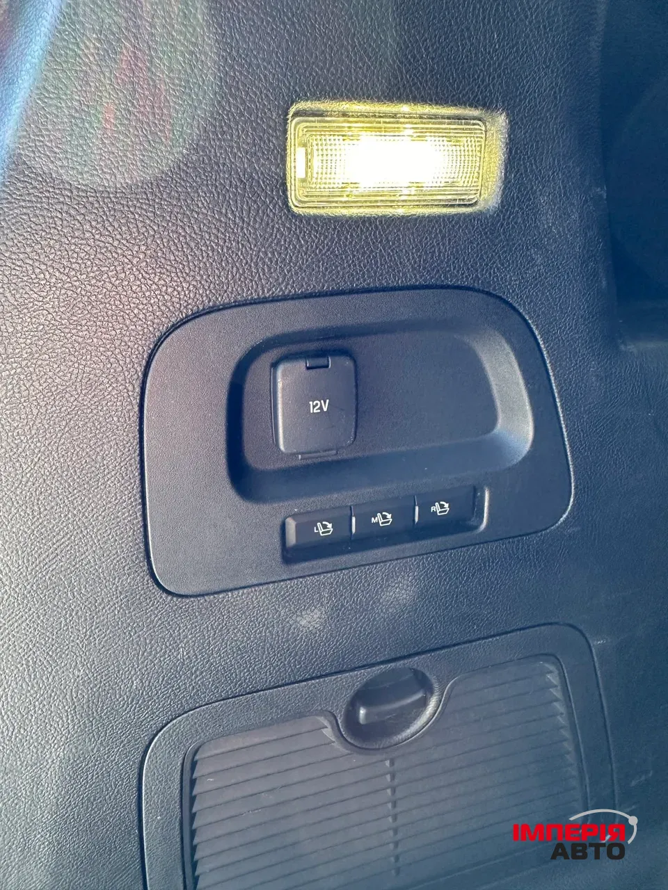 Ford S-MAX - фото 16