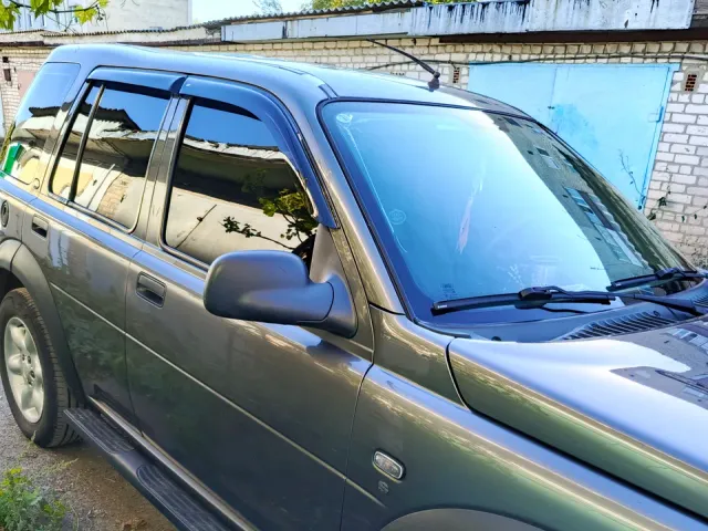 Land Rover Freelander - фото 5