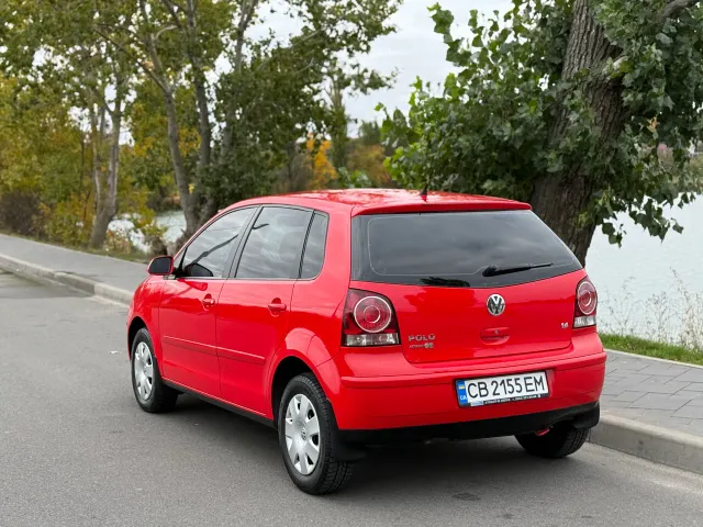 Volkswagen Polo - фото 2