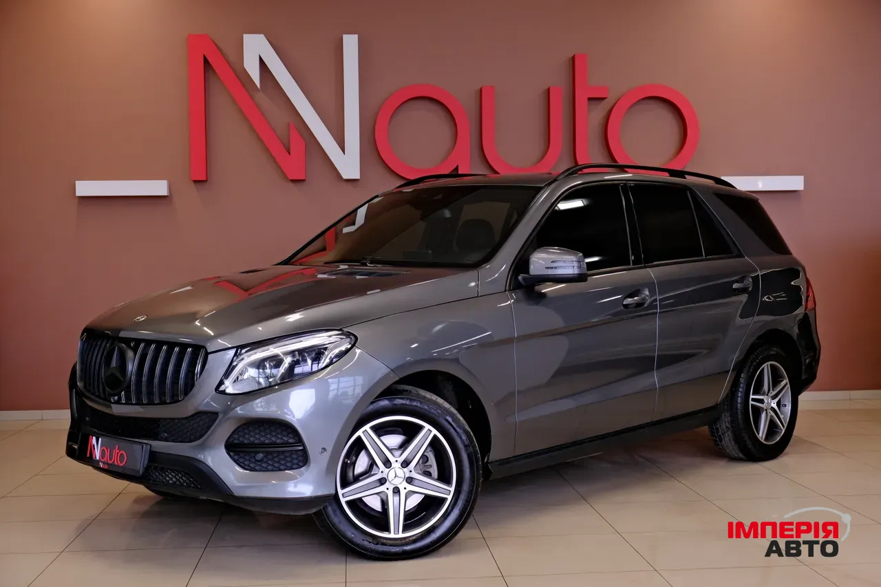 Mercedes-Benz GLE - фото 1