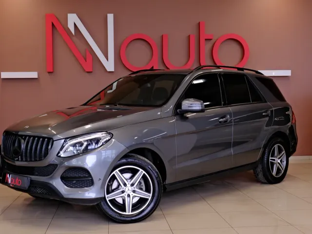 Mercedes-Benz GLE - фото 1