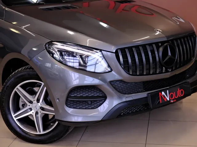 Mercedes-Benz GLE - фото 3