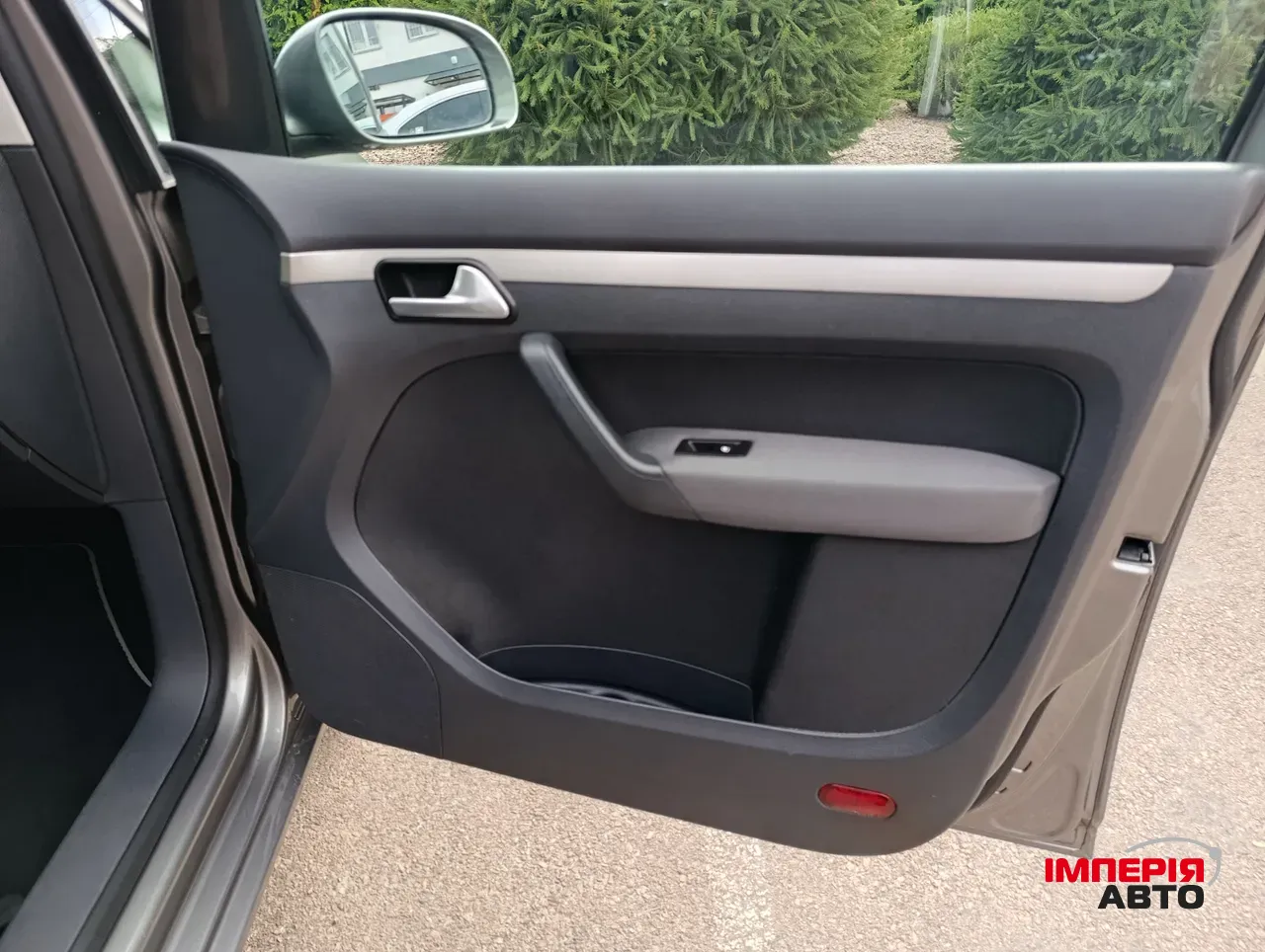 Volkswagen Touran - фото 47