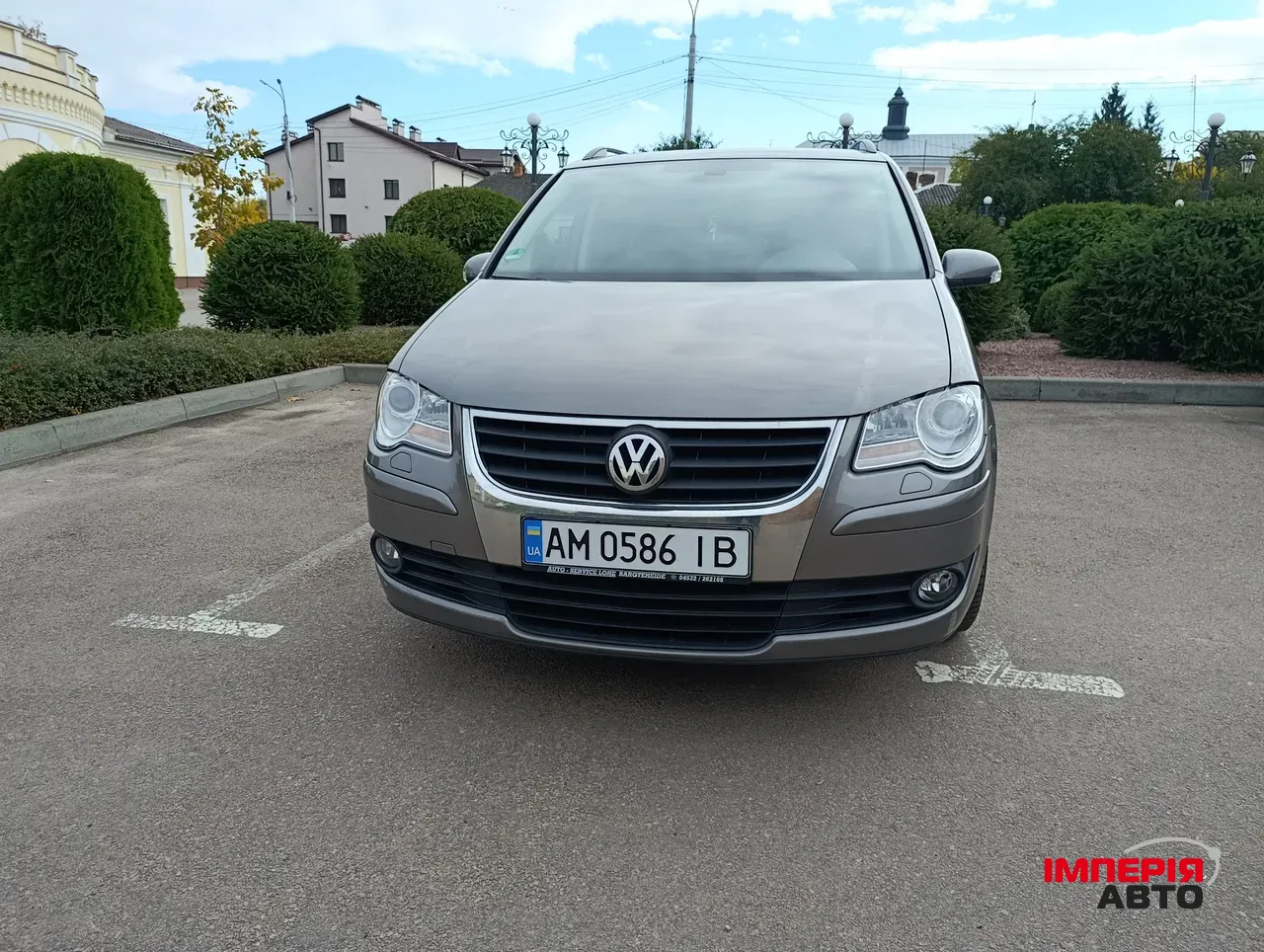 Volkswagen Touran - фото 12