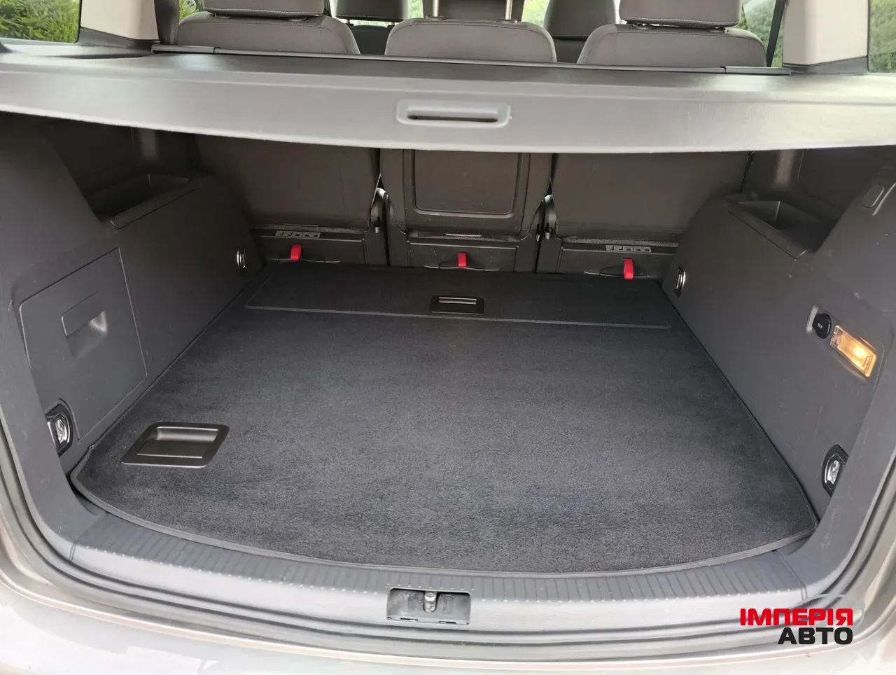 Volkswagen Touran - фото 19