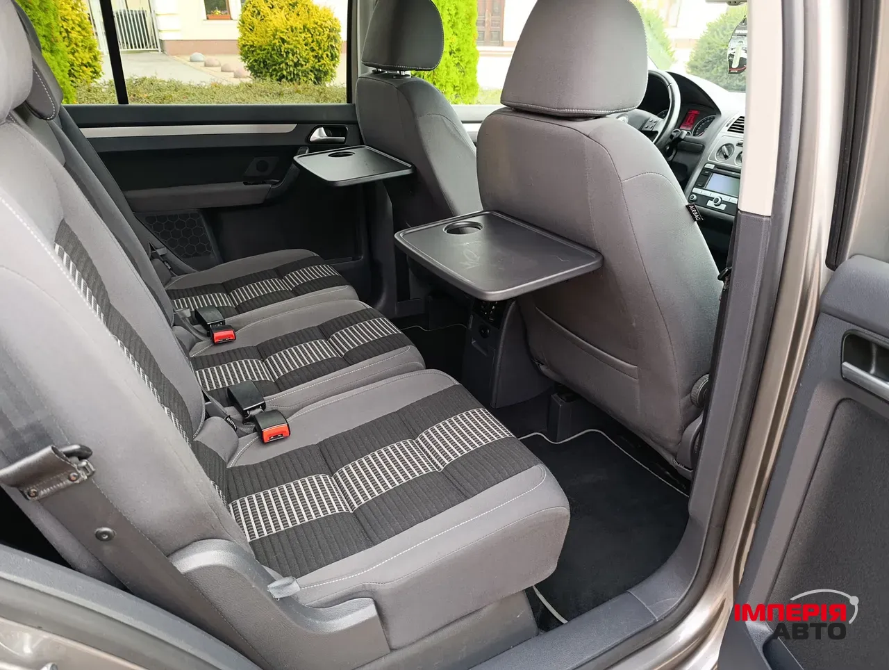 Volkswagen Touran - фото 18