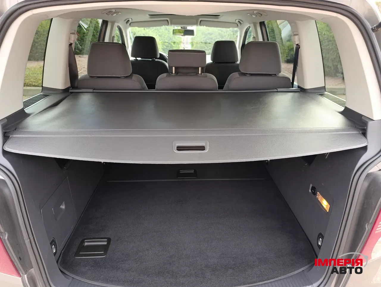 Volkswagen Touran - фото 20