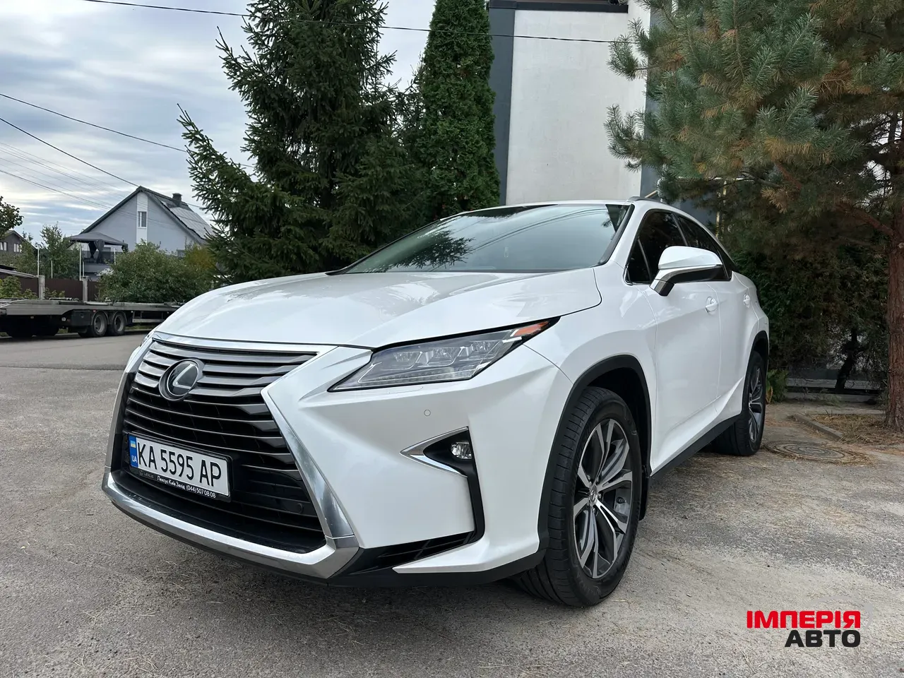 Lexus RX - фото 2