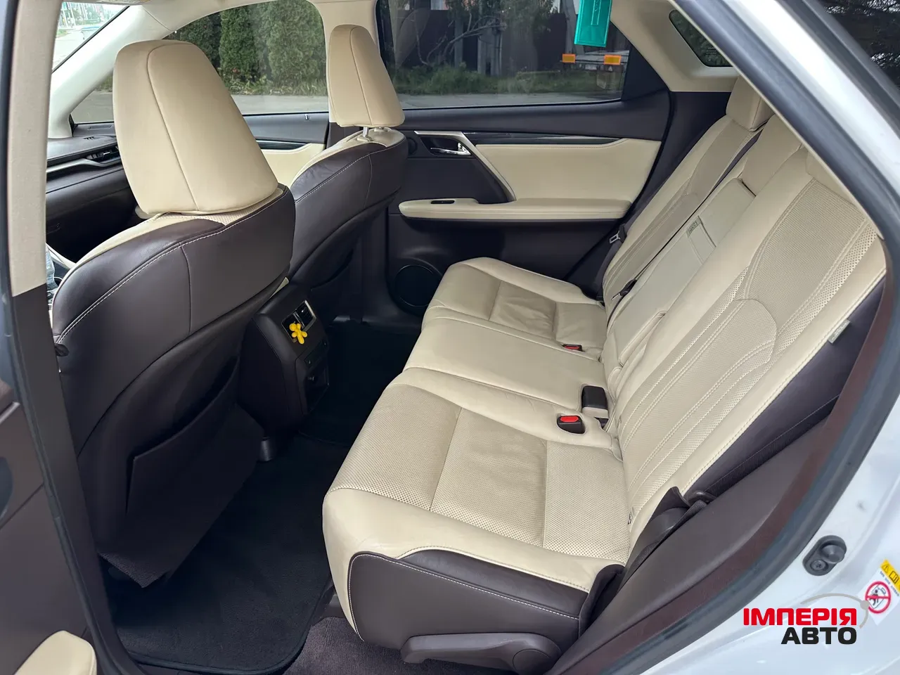 Lexus RX - фото 14