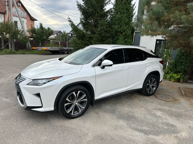 Lexus RX - фото 3