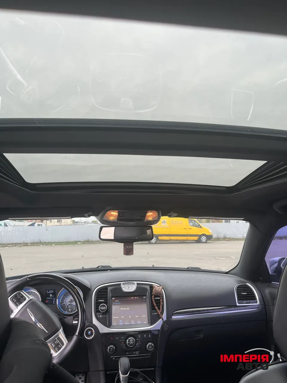 Chrysler 300C - фото 3