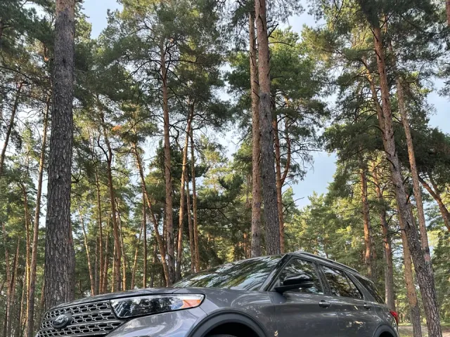 Ford Explorer - фото 2