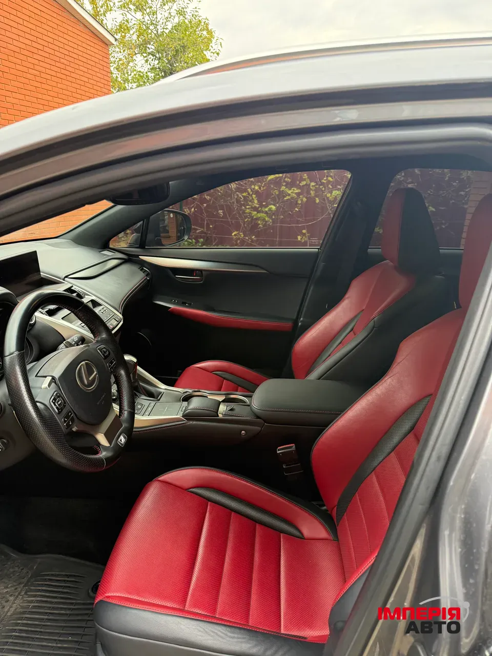 Lexus NX - фото 5