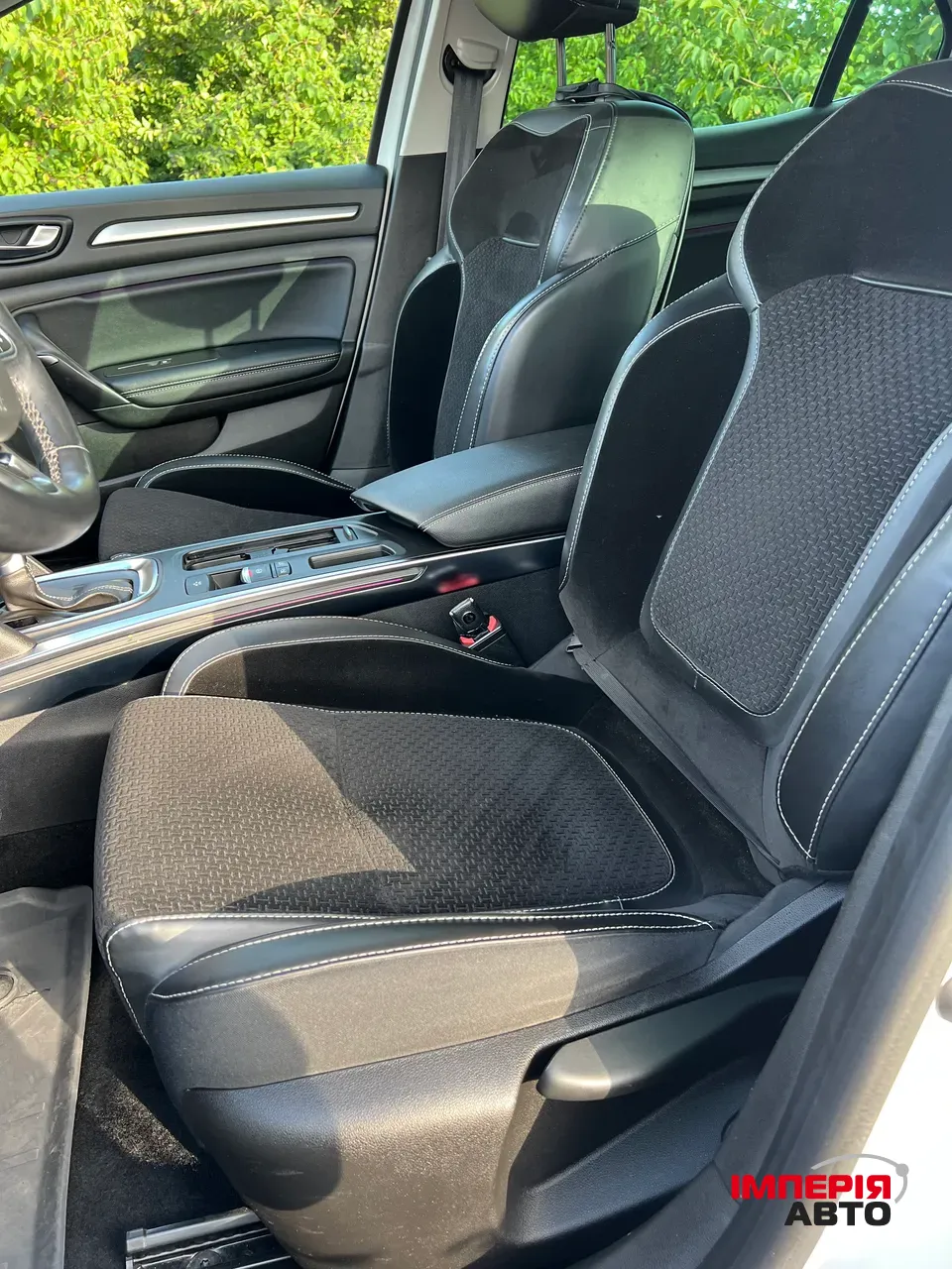 Renault Megane - фото 29