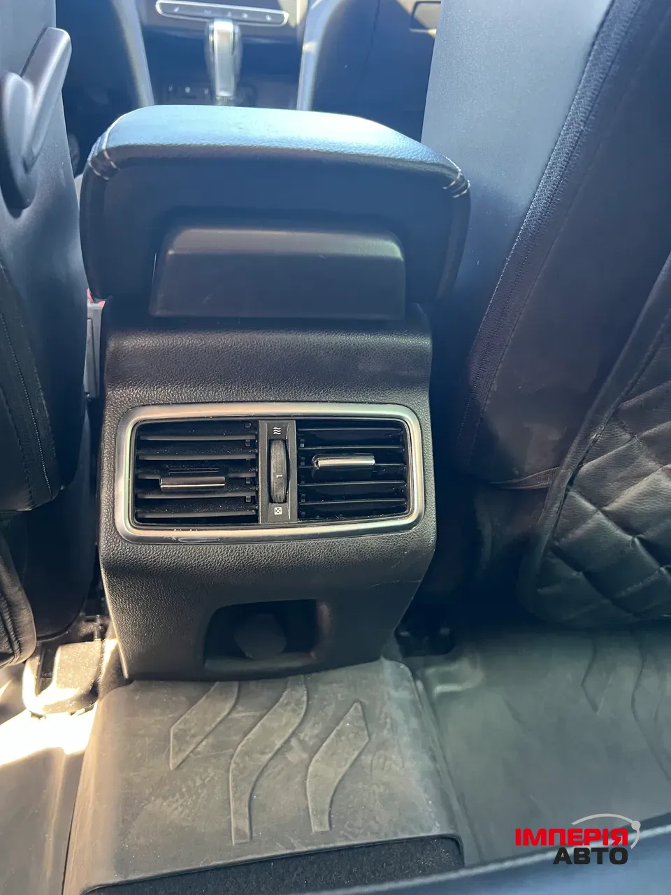 Renault Megane - фото 27