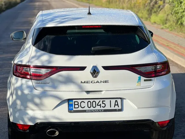 Renault Megane - фото 4