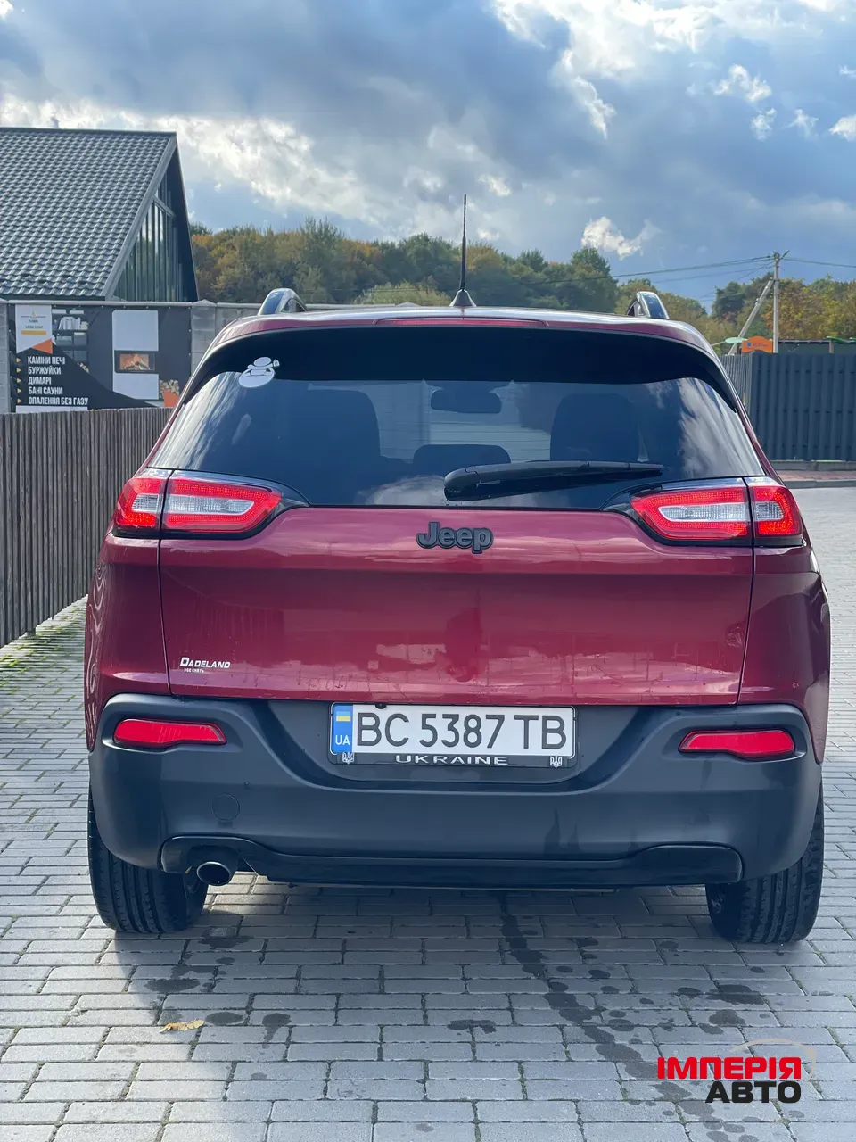 Jeep Cherokee - фото 8