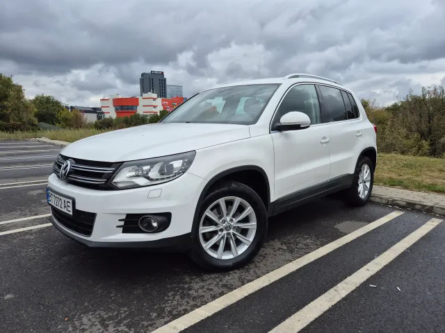 Volkswagen Tiguan - фото 4