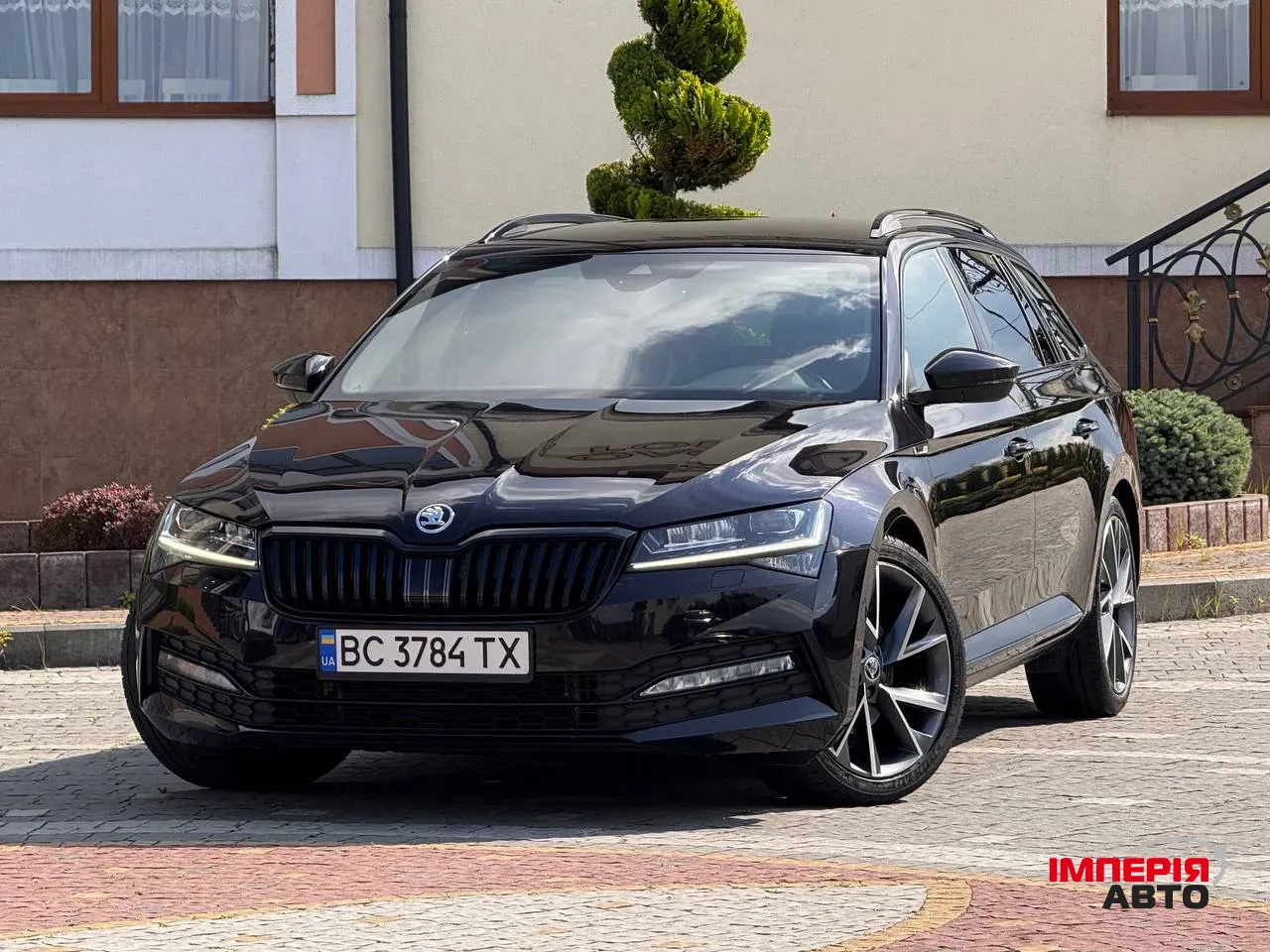 Skoda Superb - фото 1