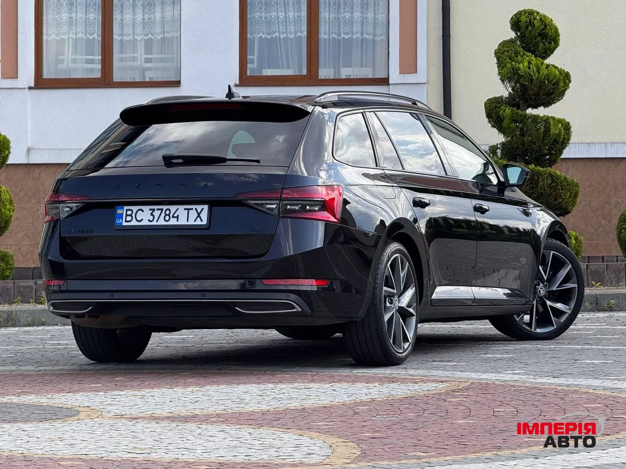 Skoda Superb - фото 3