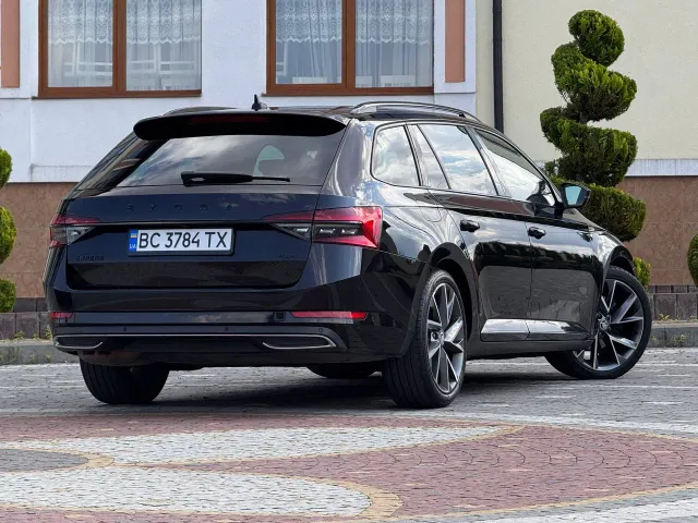 Skoda Superb - фото 3