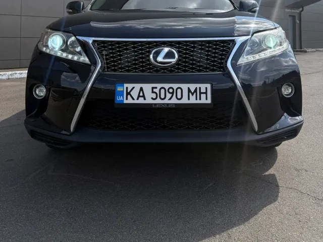 Lexus RX - фото 5