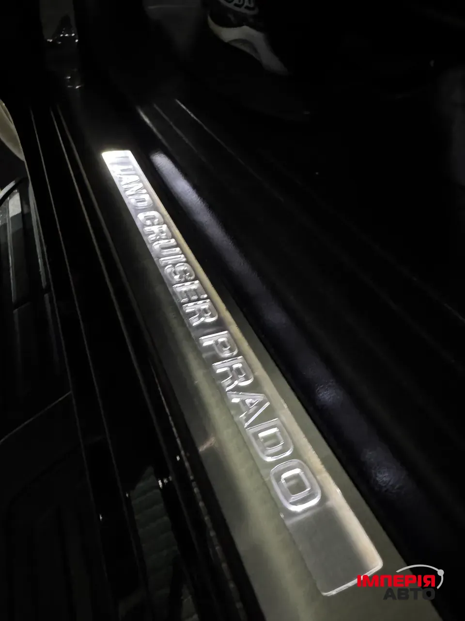 Toyota Land Cruiser Prado - фото 28