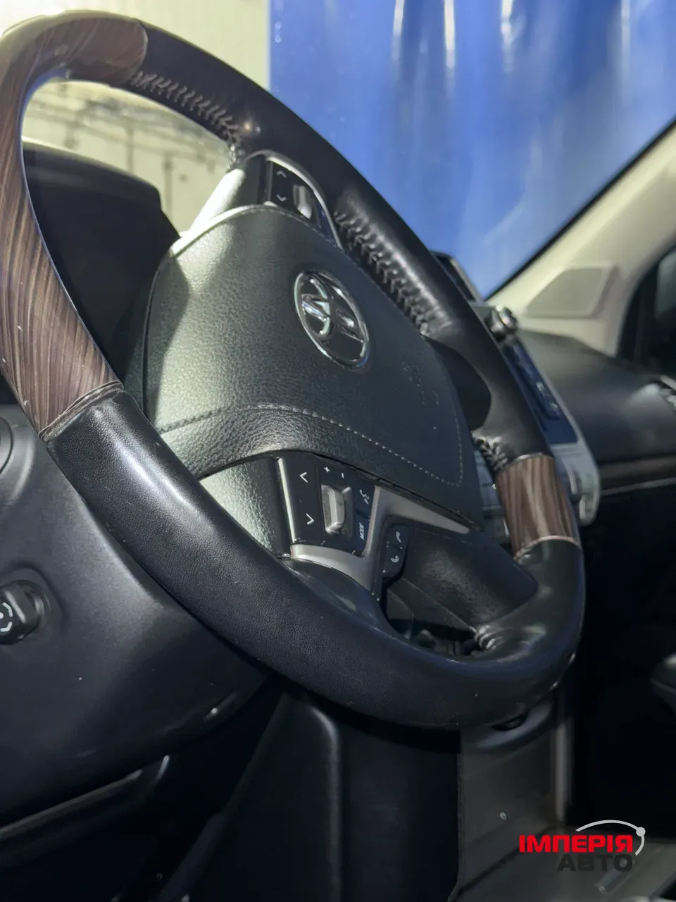 Toyota Land Cruiser Prado - фото 21