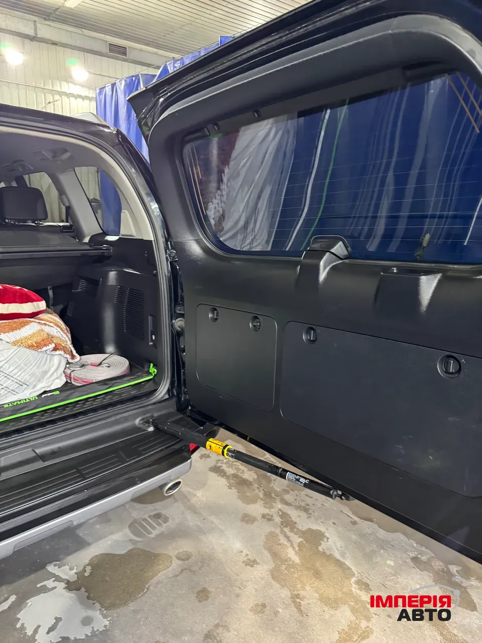 Toyota Land Cruiser Prado - фото 6