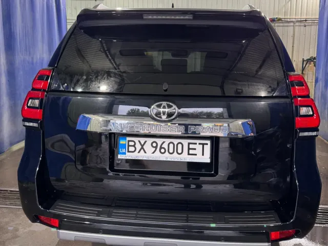 Toyota Land Cruiser Prado - фото 3