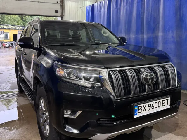 Toyota Land Cruiser Prado - фото 2