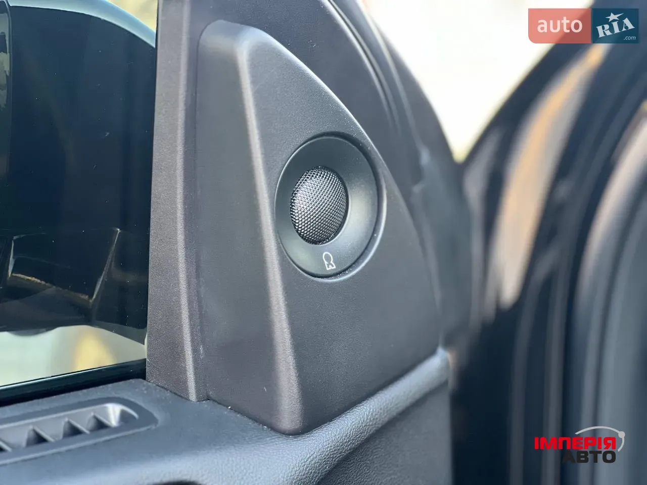 Lincoln Navigator - фото 9