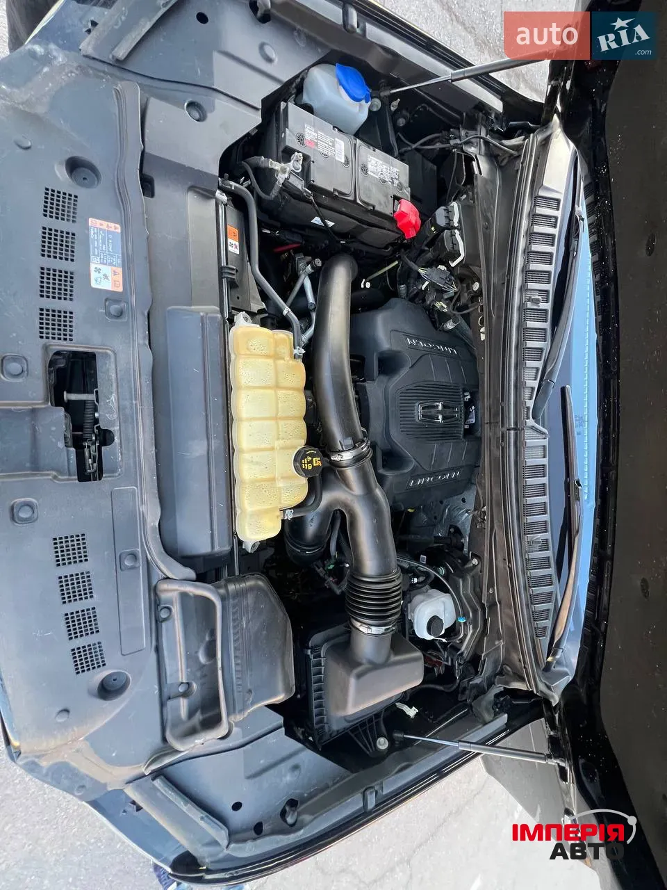 Lincoln Navigator - фото 15