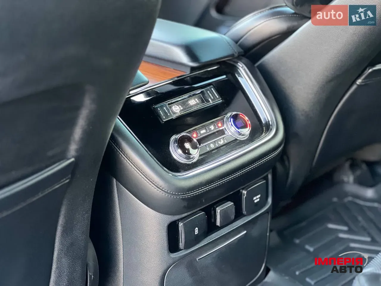 Lincoln Navigator - фото 14