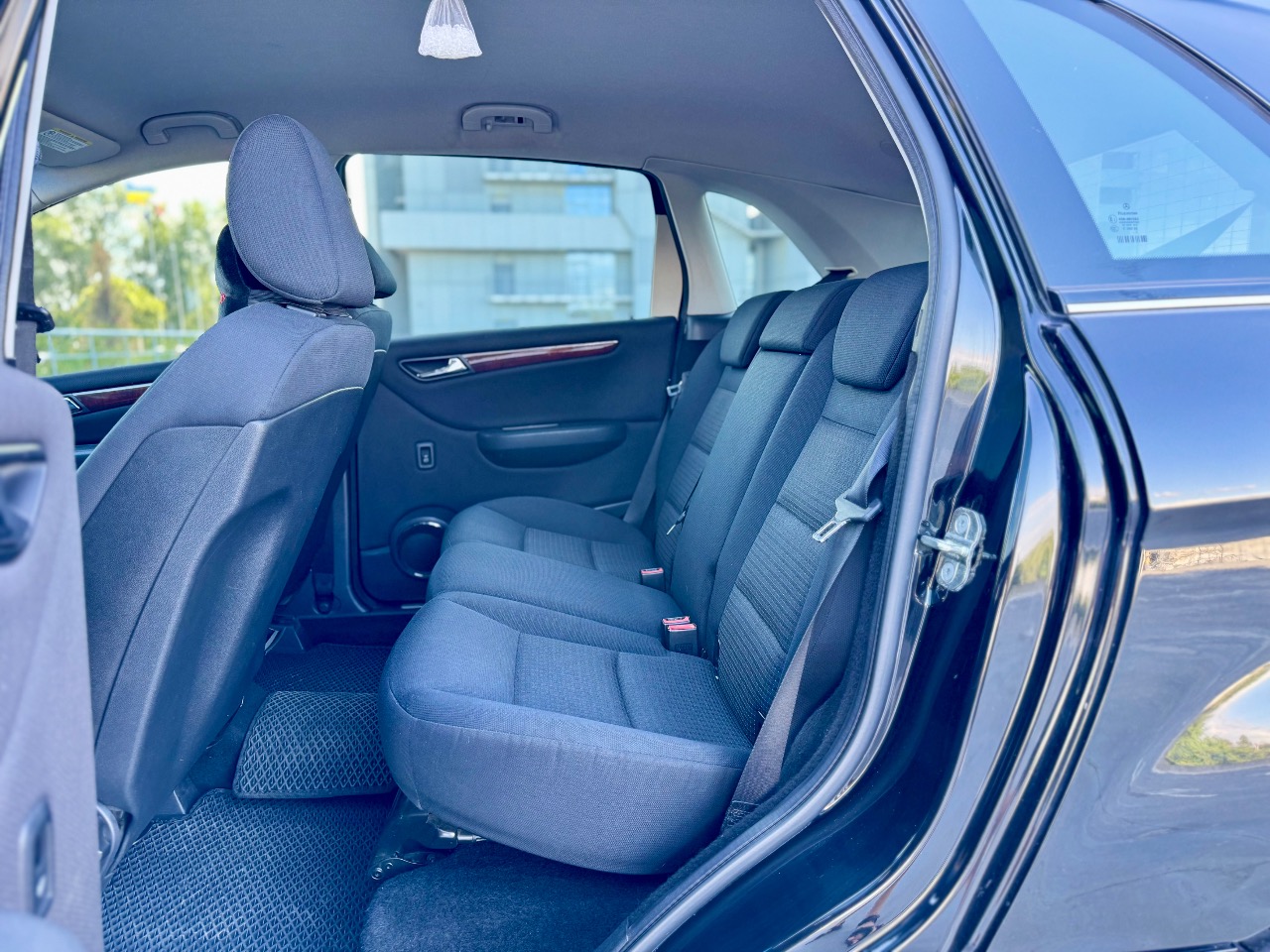 Mercedes-Benz B-Класс - фото 25