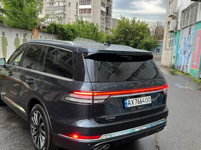 Lincoln Aviator - фото 5