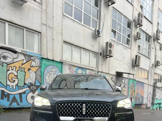 Lincoln Aviator - фото 4