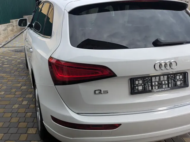 Audi Q5 - фото 3