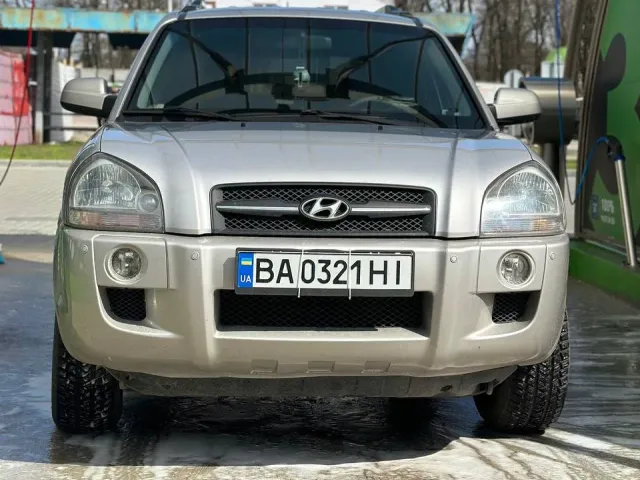 Hyundai Tucson - фото 2