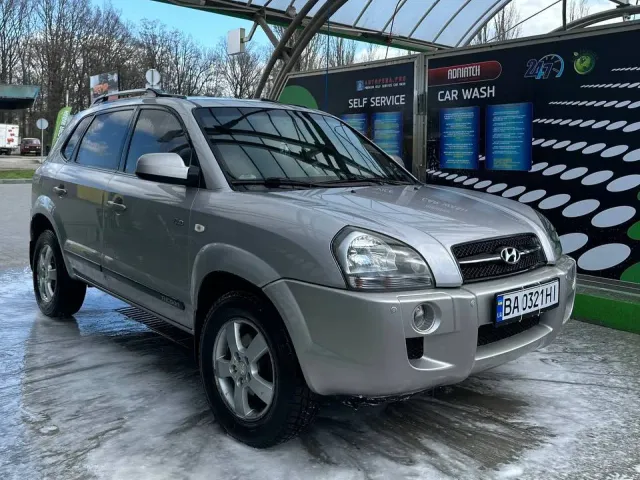 Hyundai Tucson - фото 4