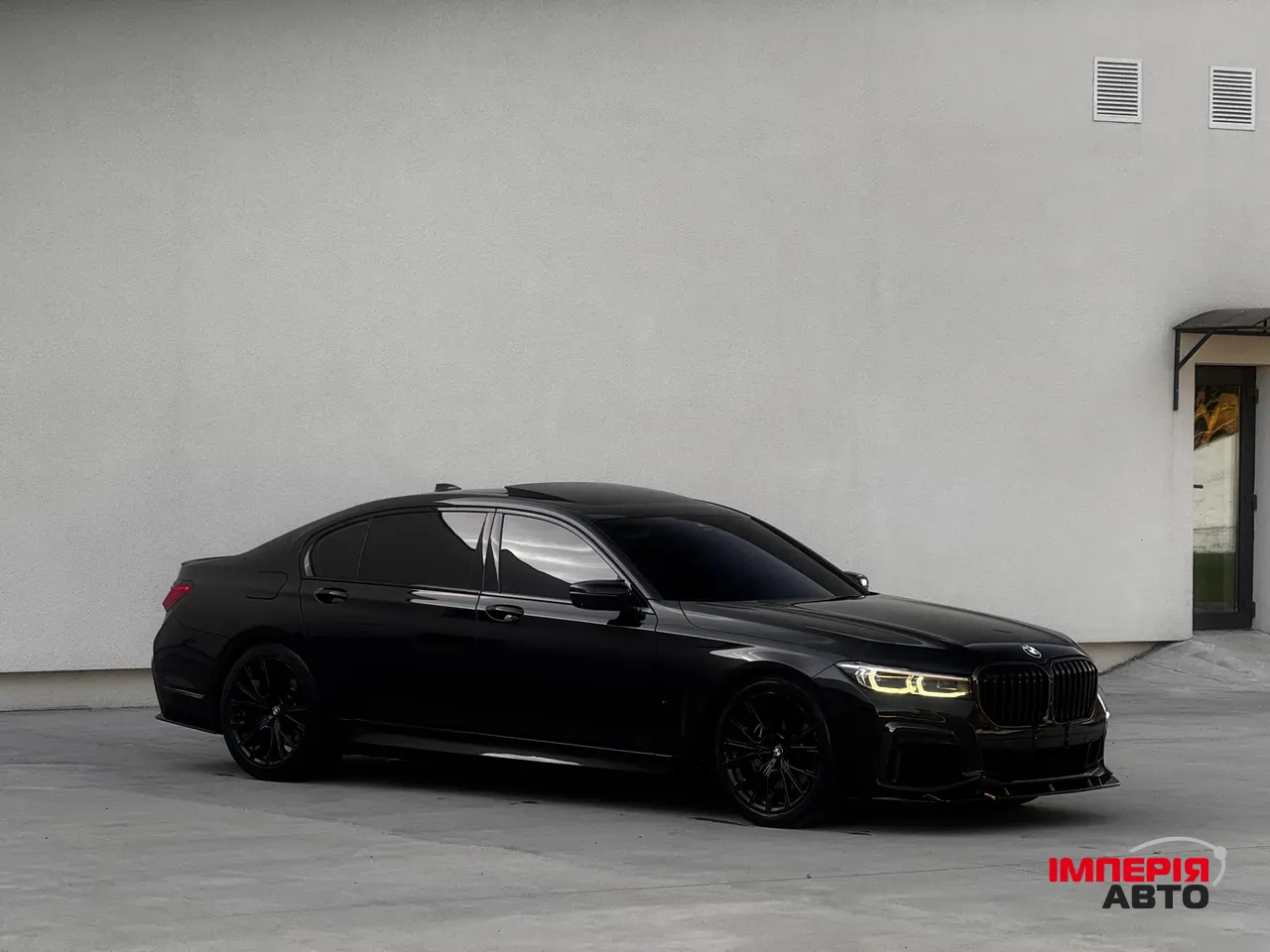 BMW 7 серії - фото 3