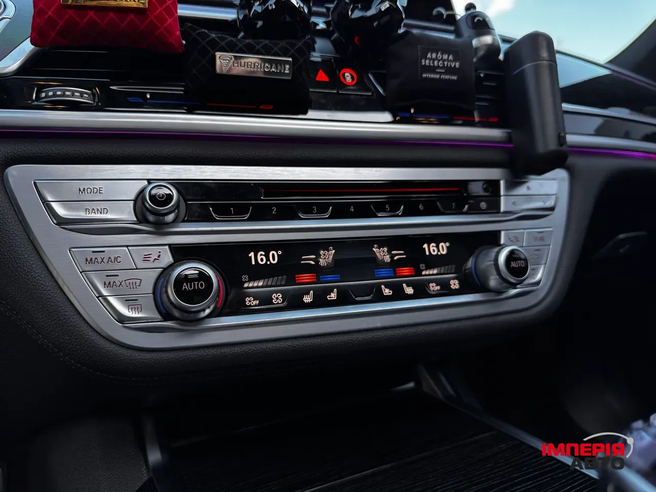 BMW 7 серії - фото 44