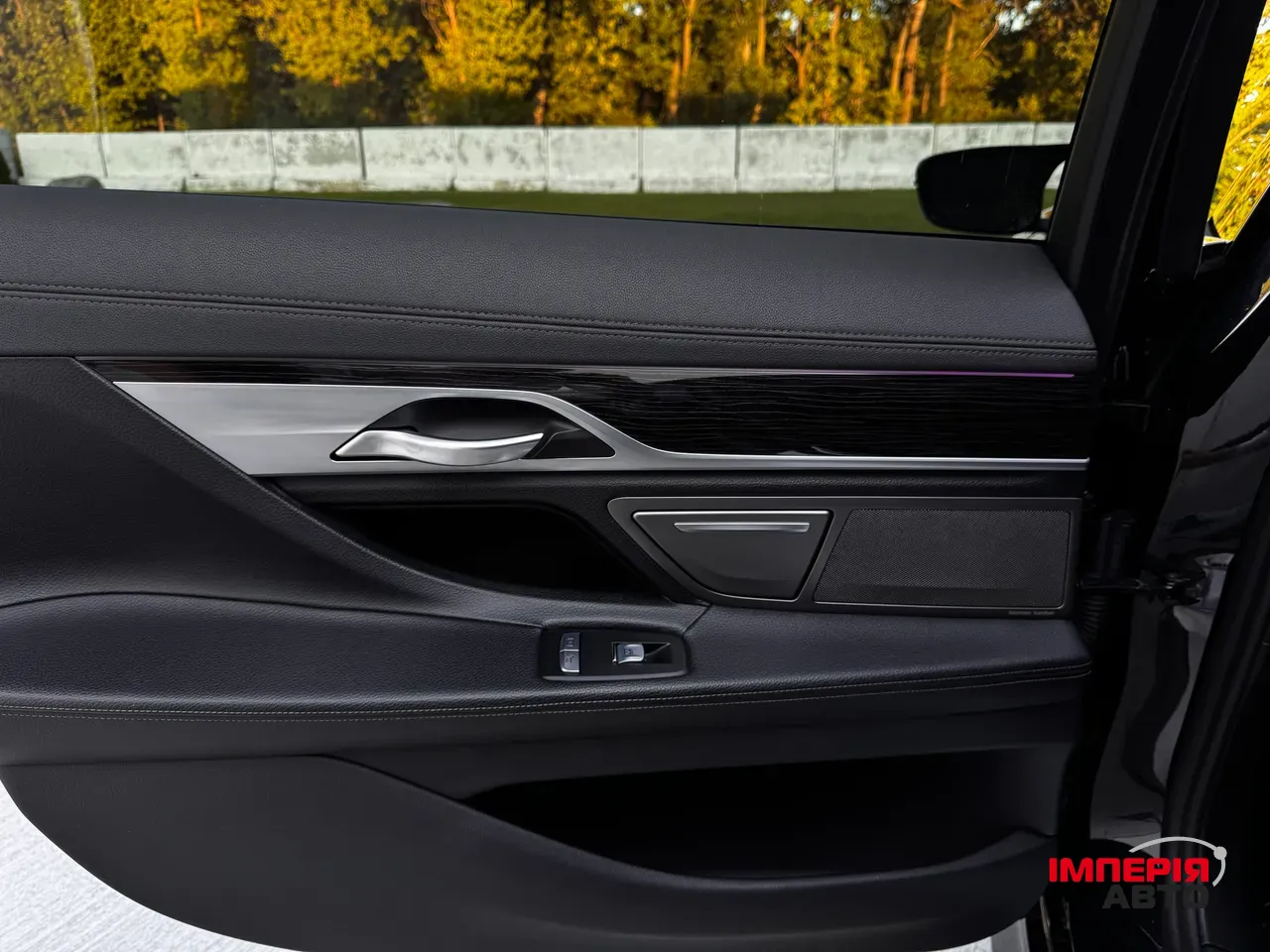 BMW 7 серії - фото 42