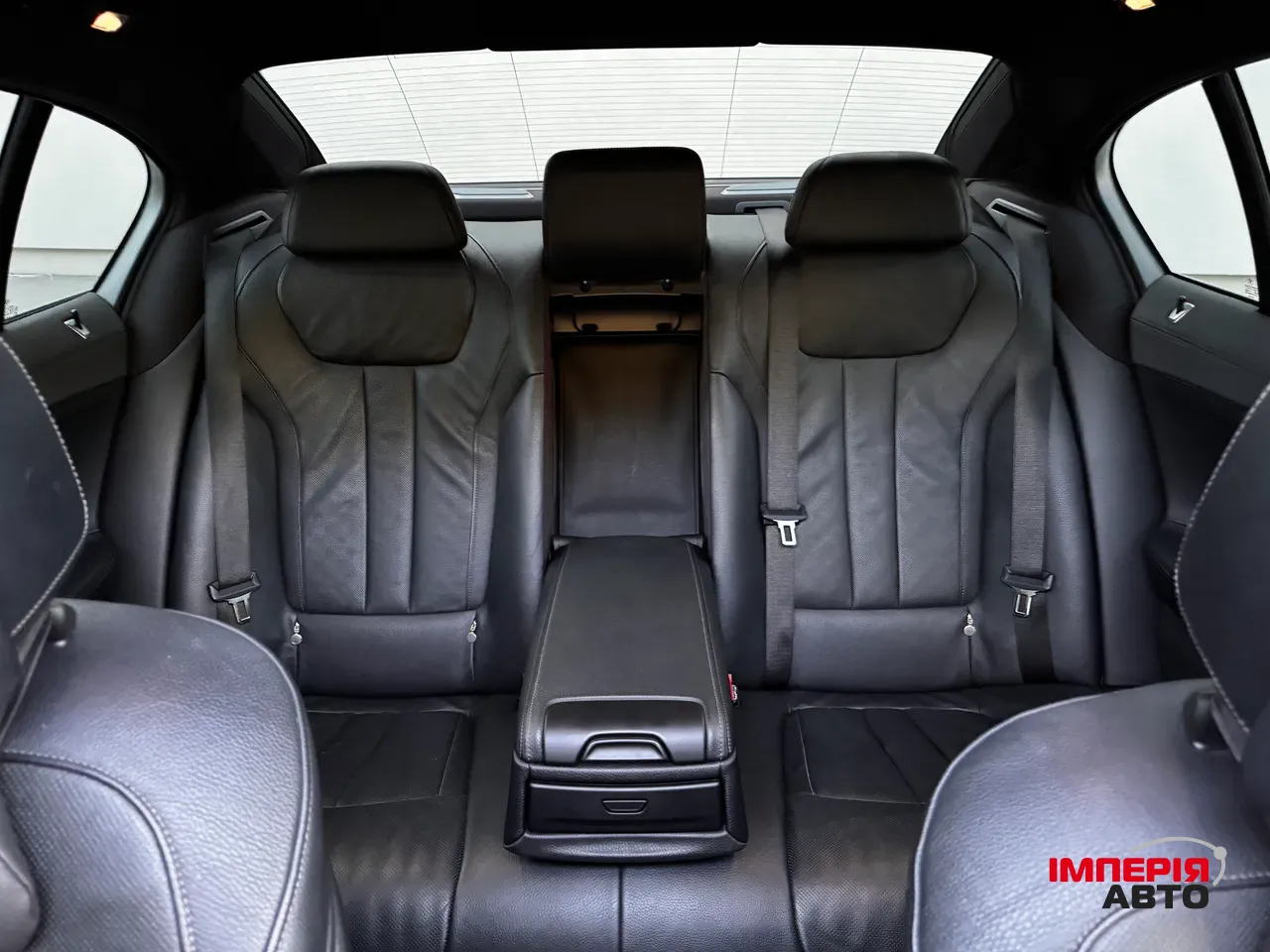 BMW 7 серії - фото 35