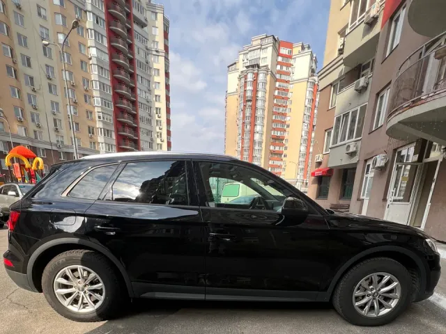 Audi Q5 - фото 5