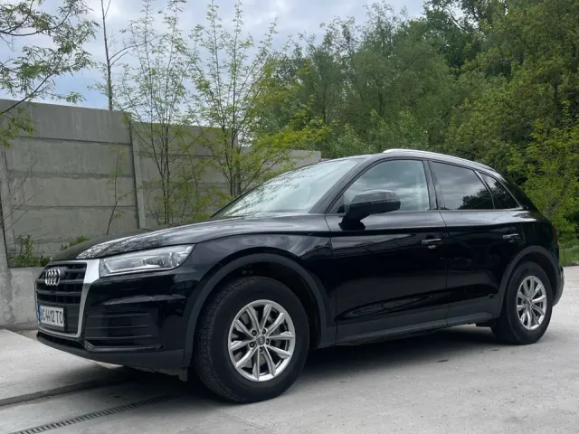 Audi Q5 - фото 4
