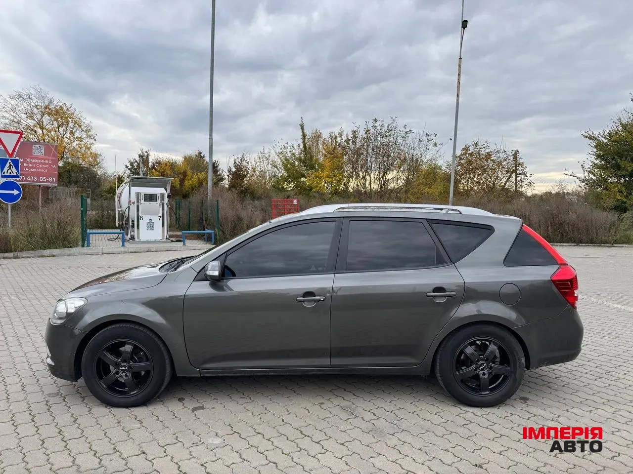 Kia Ceed - фото 18
